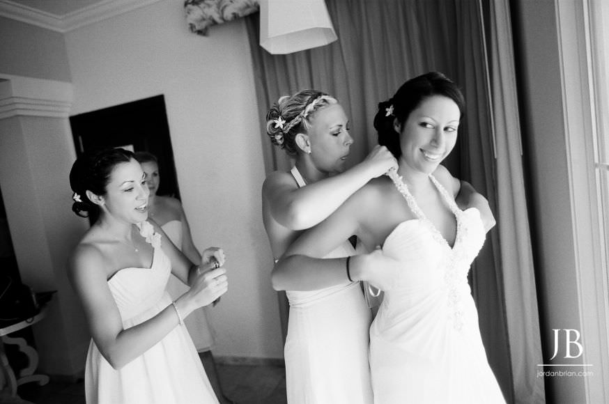 Hot, Hot, Hot….. – Destination Wedding of Laurie & Jason Grand Palladium – St. Lucea, Jamaica laurie jason wed artisan 0040 Hot, Hot, Hot….. – Destination Wedding of Laurie & Jason Grand Palladium – St. Lucea, Jamaica